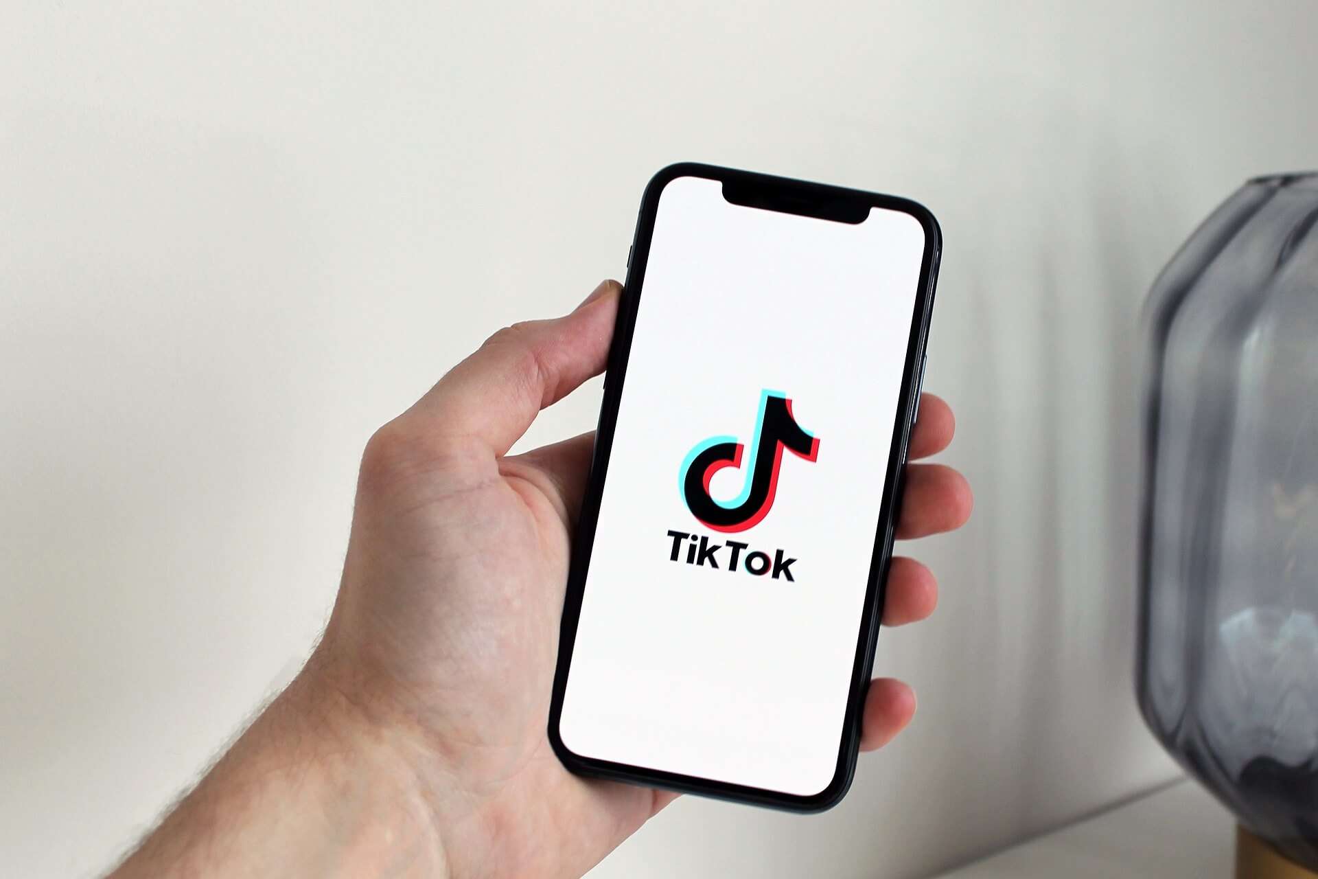 TikTok - smartphone